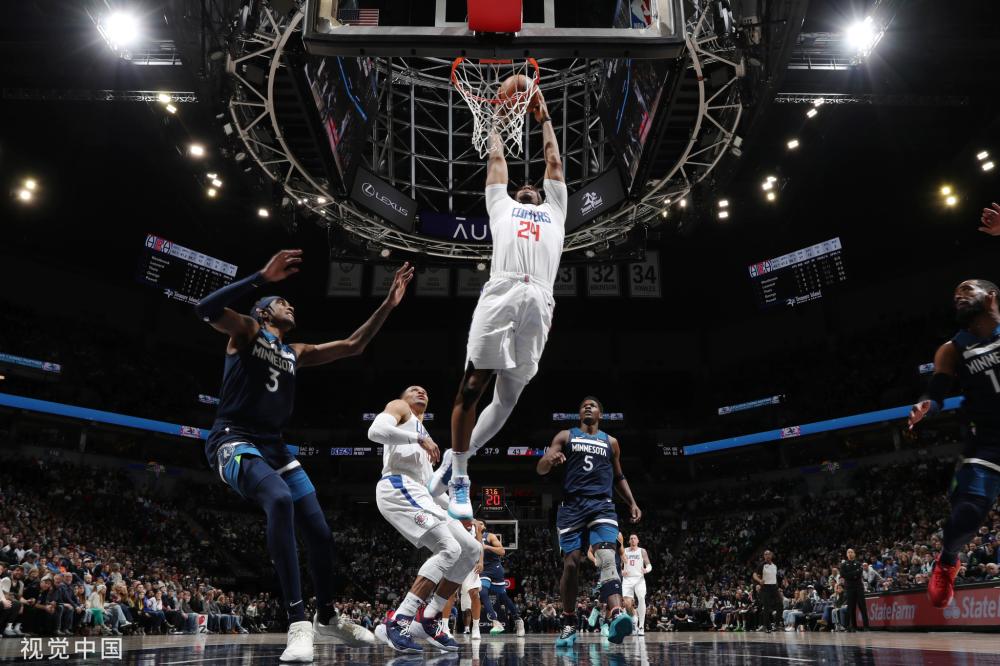 并针对女性 并针对女性